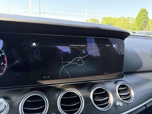 Used 2023 Mercedes-Benz E 350 4MATIC Sedan image 24