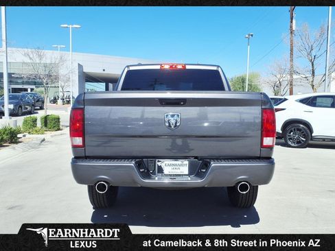 Used 2017 RAM 1500 Express image 7