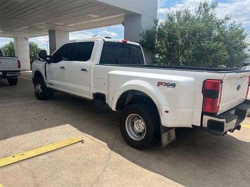 Used 2024 Ford F350 Lariat w/ Lariat Ultimate Package image 4