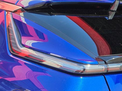 Used 2024 Cadillac Lyriq Luxury image 12