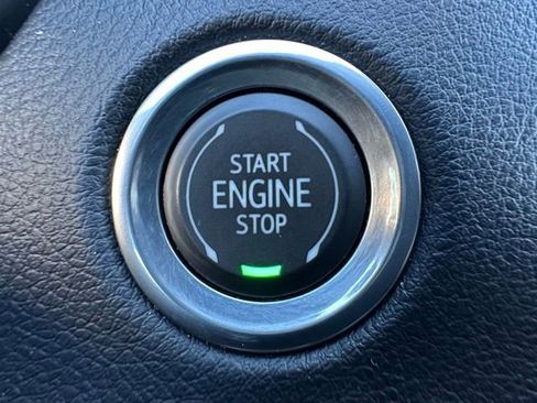 Used 2019 Cadillac XT4 Sport image 22