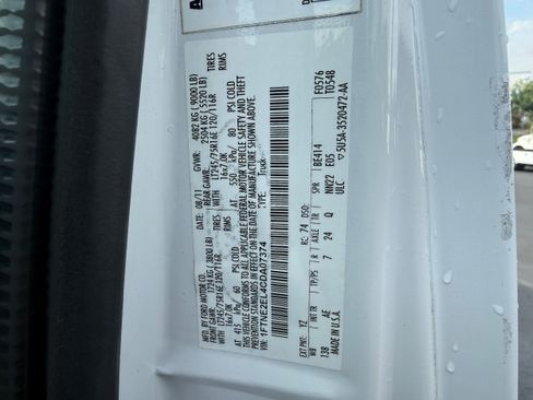 Used 2012 Ford E-250 and Econoline 250 w/ Commercial Cargo Van Pkg RWD image 21