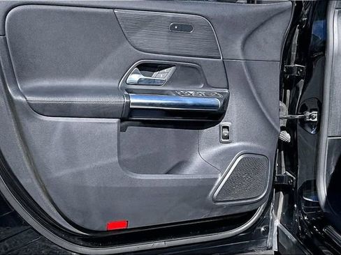 Certified 2022 Mercedes-Benz GLA 250 4MATIC image 23