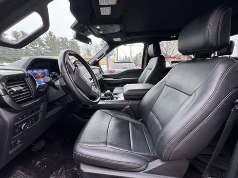 Used 2022 Ford F150 XLT w/ Equipment Group 302A High image 9