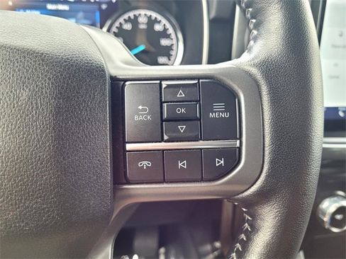 Certified 2022 Ford F150 XLT w/ Equipment Group 302A High image 23