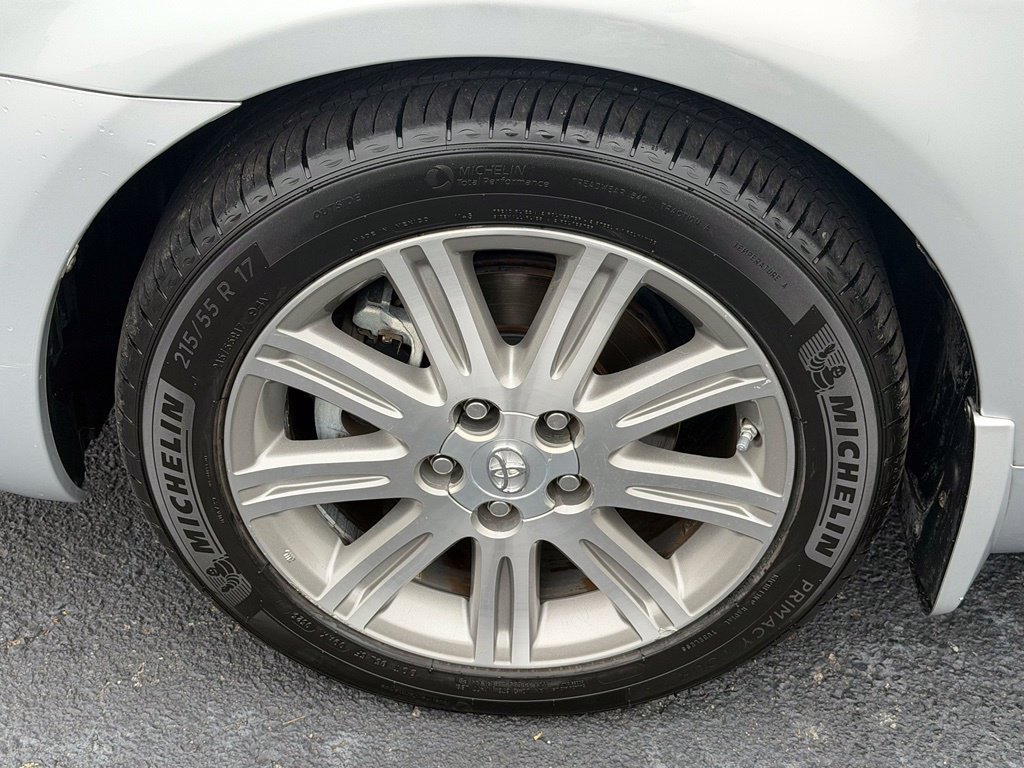 Used 2007 Toyota Avalon XL FWD image 33
