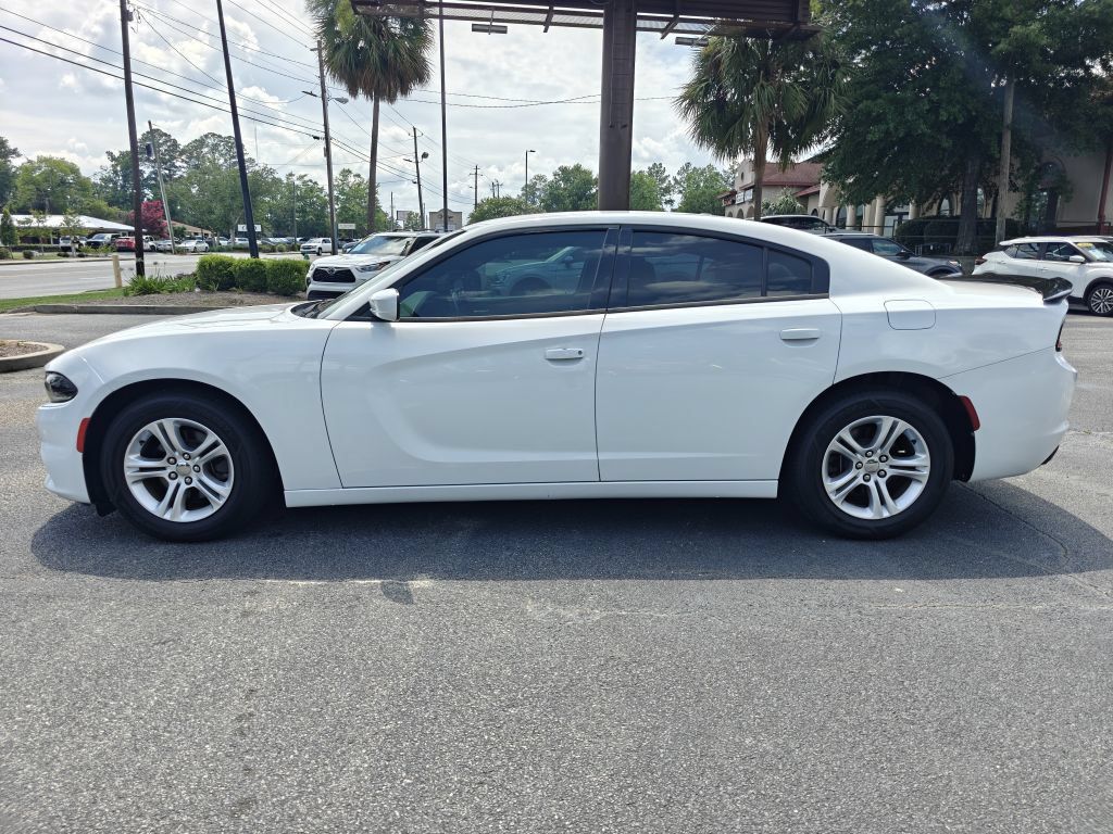 Used 2020 Dodge Charger SXT RWD image 9