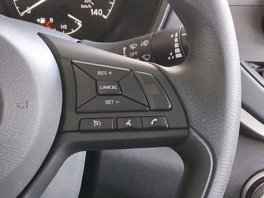 Used 2025 Nissan Altima 2.5 S FWD image 12