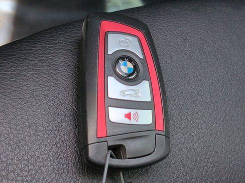 Used 2017 BMW 230i xDrive Convertible AWD/4WD image 28