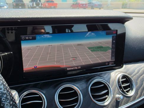 Used 2018 Mercedes-Benz E 300 image 24