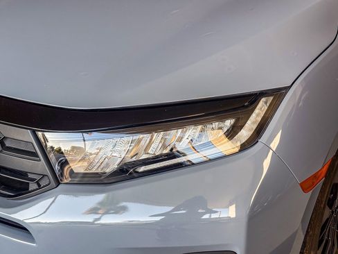 Used 2025 Honda Odyssey Sport-L image 9