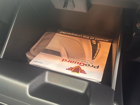 Used 2017 Jeep Compass Latitude w/ Popular Equipment Group image 32