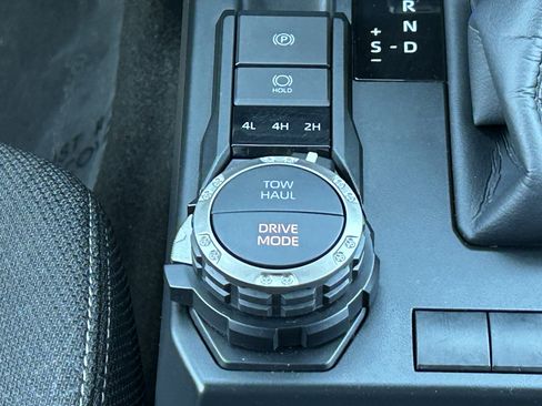 Certified 2026 Toyota 4Runner SR5 AWD/4WD image 20