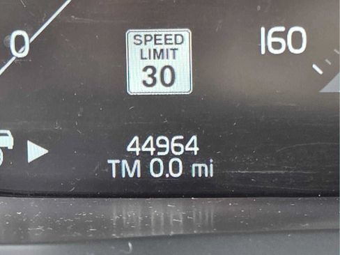 Used 2022 Volvo XC90 T6 Inscription w/ Lounge Package AWD/4WD image 27