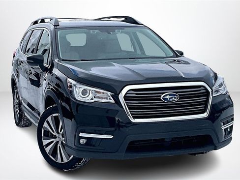 Used 2022 Subaru Ascent Limited image 3