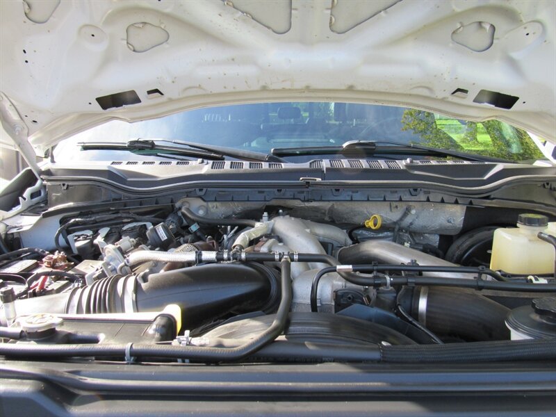 Used 2022 Ford F250 Lariat w/ Tremor Off-Road Package AWD/4WD image 16