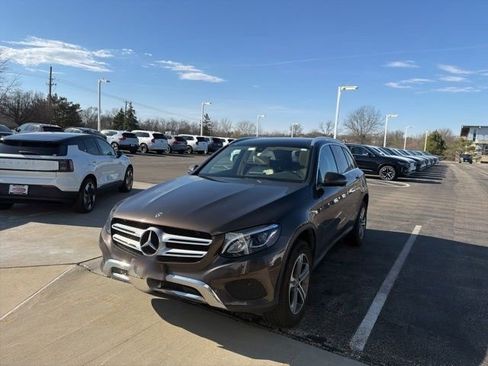 Used 2018 Mercedes-Benz GLC 300 4MATIC image 1