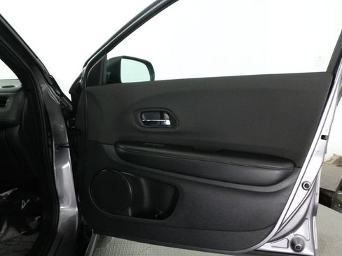 Used 2022 Honda HR-V Sport image 46