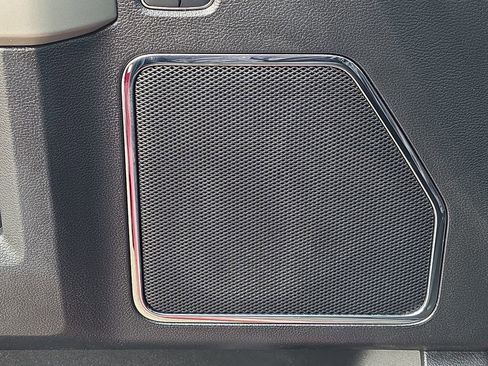 Used 2017 Ford F150 Lariat w/ Equipment Group 502A Luxury image 31