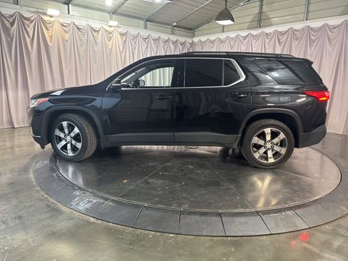 Used 2019 Chevrolet Traverse LT w/ LT Premium Package image 8
