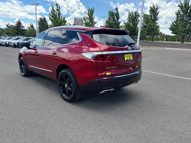 Used 2023 Buick Enclave Essence w/ Experience Buick Package FWD image 5