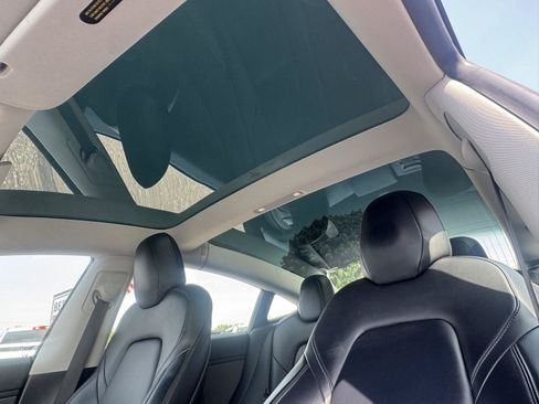 Used 2020 Tesla Model 3 Performance AWD/4WD image 16