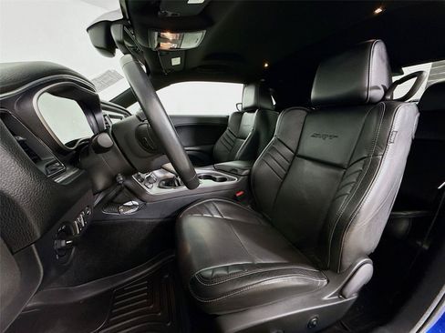 Used 2015 Dodge Challenger SRT Hellcat RWD image 22