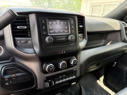 Used 2022 RAM 5500 Tradesman w/ Max Tow Package AWD/4WD image 13