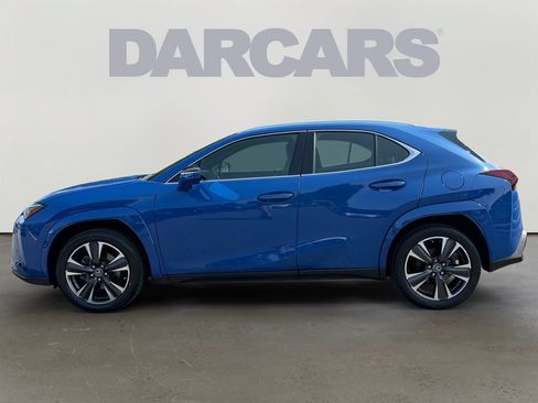 Used 2024 Lexus UX 250h AWD w/ Premium Package image 3