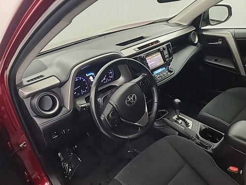 Used 2018 Toyota RAV4 XLE w/ Plus Extra Value Package FWD image 24