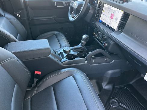 New 2026 Ford Bronco Big Bend w/ Black Diamond Package image 15