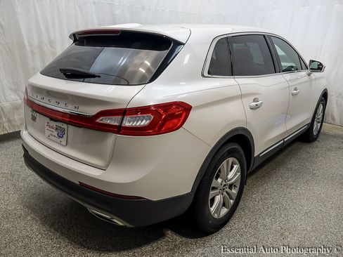 Used 2017 Lincoln MKX Premiere FWD image 8
