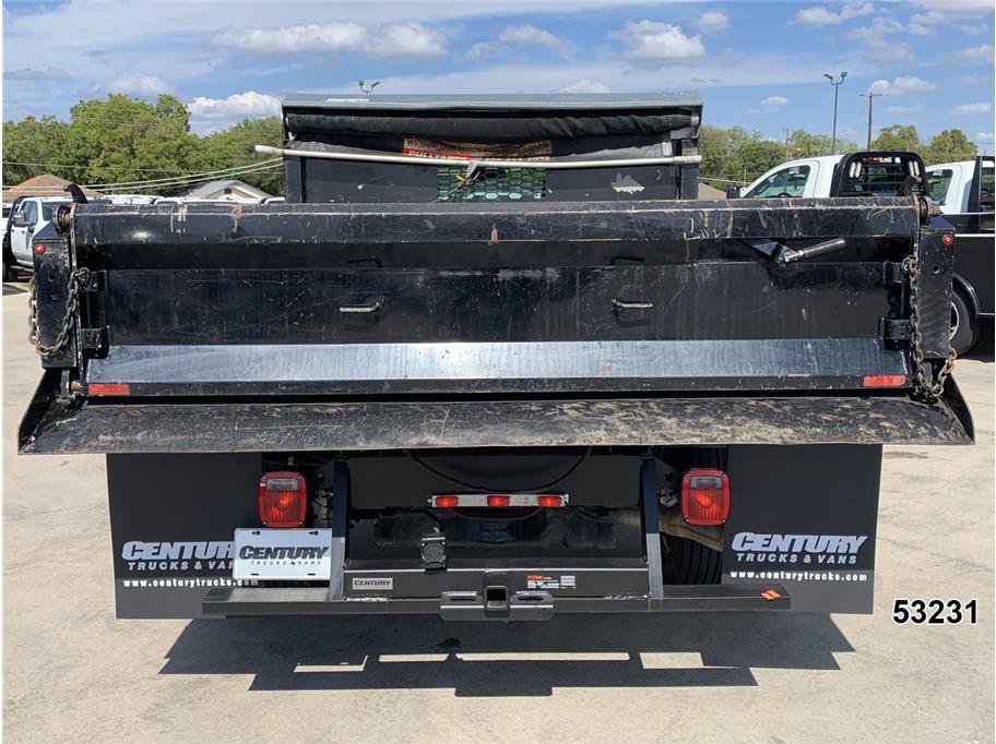 Used 2016 Ford F550 2WD Regular Cab Super Duty image 13