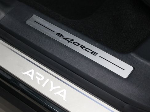 Used 2023 Nissan Ariya AWD image 41