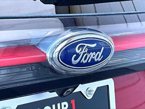 Used 2016 Ford Edge SEL w/ Equipment Group 201A image 29