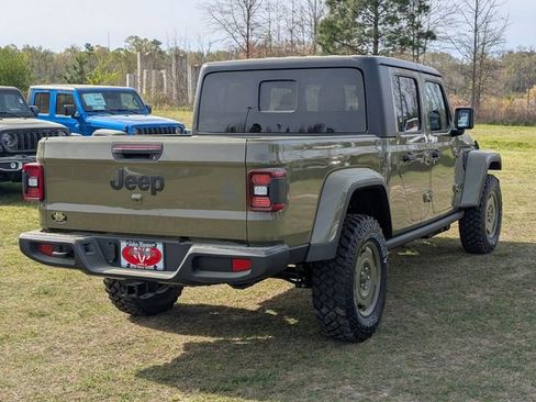 New 2026 Jeep Gladiator Sport image 7