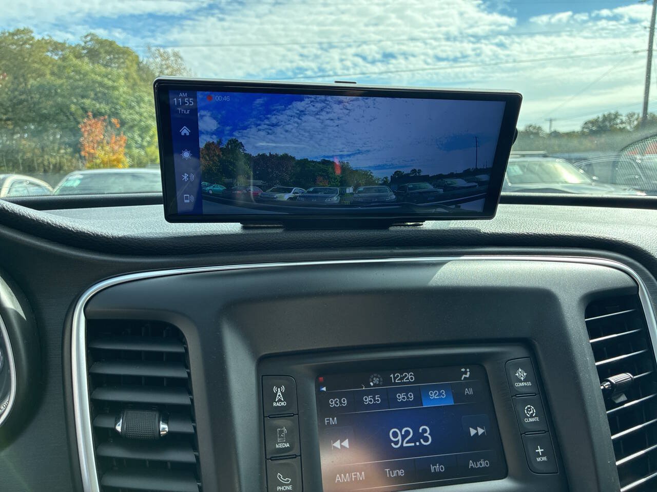 Used 2015 Chrysler 200 Limited FWD image 21