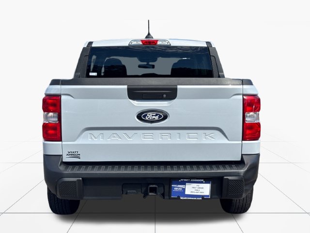 Used 2026 Ford Maverick XLT FWD image 4