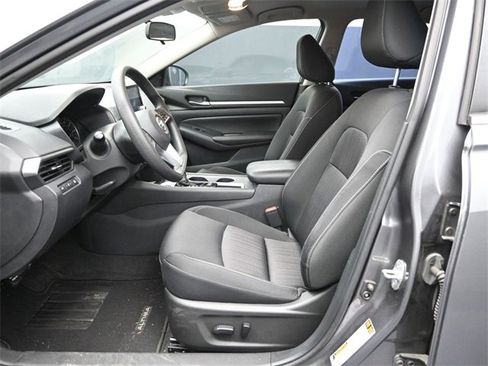 Used 2022 Nissan Altima 2.5 SV image 21