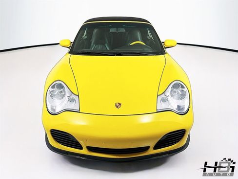 Used 2004 Porsche 911 Carrera 4S image 3