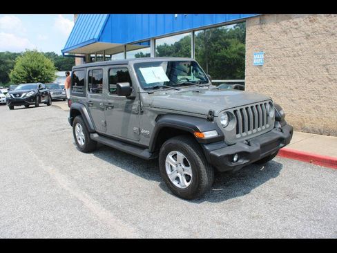 Used 2020 Jeep Wrangler Unlimited Sport S AWD/4WD image 1