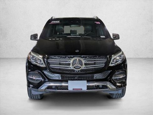 Used 2018 Mercedes-Benz GLE 350 4MATIC image 2