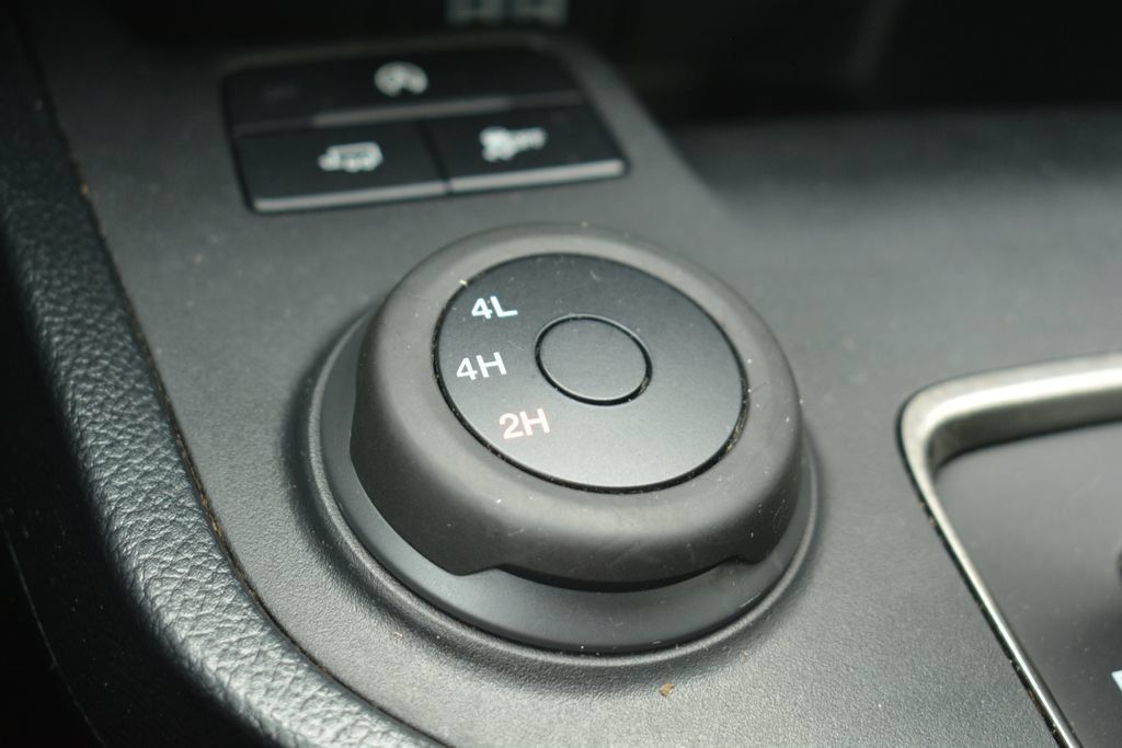 Used 2021 Ford Ranger XL w/ Equipment Group 101A High AWD/4WD image 18