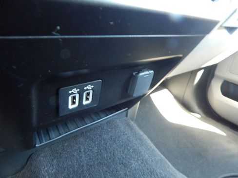 Used 2020 Ford F150 XLT RWD image 22