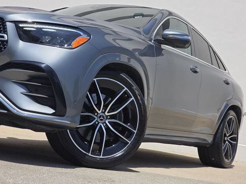 Used 2025 Mercedes-Benz GLE 450 4MATIC Coupe image 8