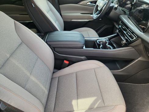 New 2026 Chevrolet Traverse LT w/ Driver Confidence Package image 14