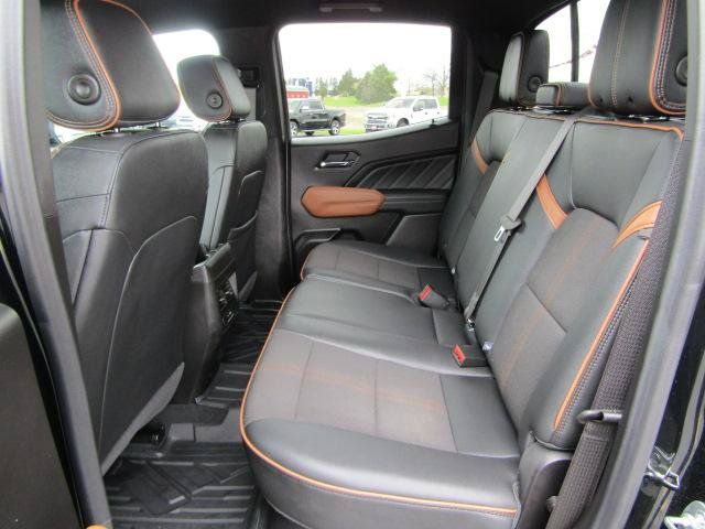 Used 2025 GMC Canyon AT4 AWD/4WD image 14