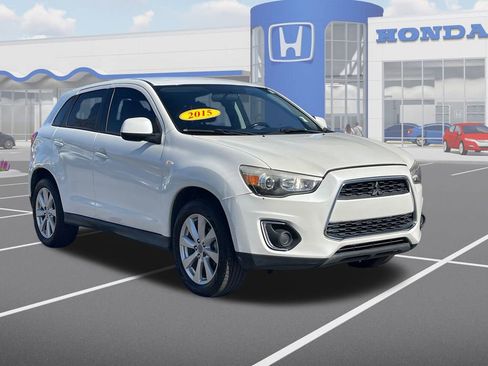 Used 2015 Mitsubishi Outlander Sport ES image 1