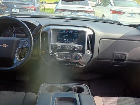 Used 2017 Chevrolet Silverado 1500 LT AWD/4WD image 15
