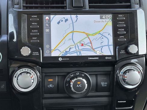 Used 2024 Toyota 4Runner TRD Off-Road Premium w/ Off Road Premium Plus Package AWD/4WD image 17